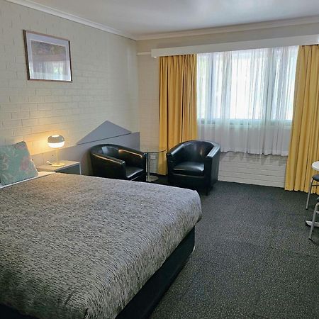Central Deborah Motel Bendigo Luaran gambar
