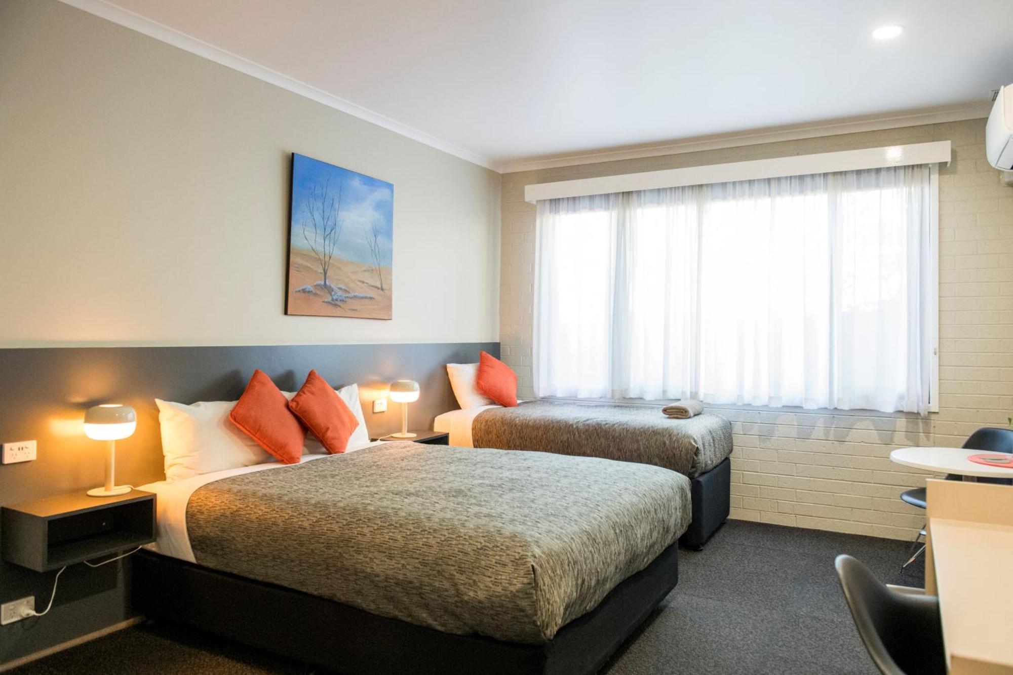 Central Deborah Motel Bendigo Luaran gambar