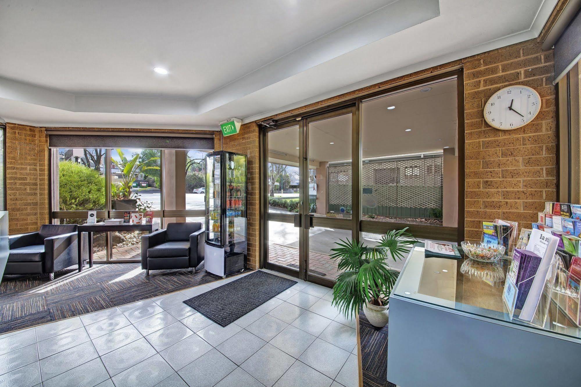 Central Deborah Motel Bendigo Luaran gambar